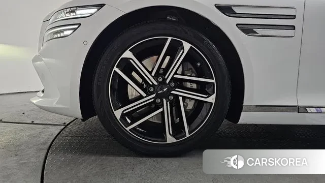 Genesis G80 (RG3) id 3674898 из Кореи 14