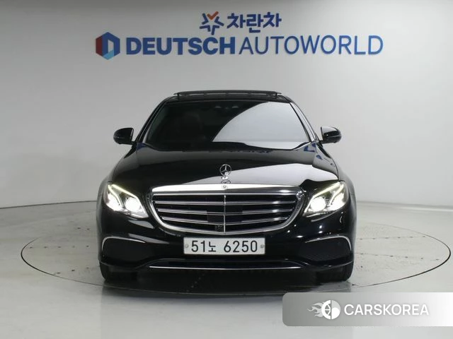 Mercedes-Benz E-Class W213 2019 Черный из Кореи, фото 4