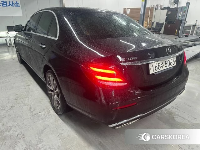 Mercedes-Benz E-Class W213 2019 Черный из Кореи, фото 6
