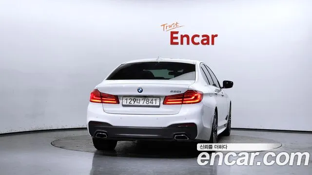 BMW 5 Series (G30) id 2302862 из Кореи 14