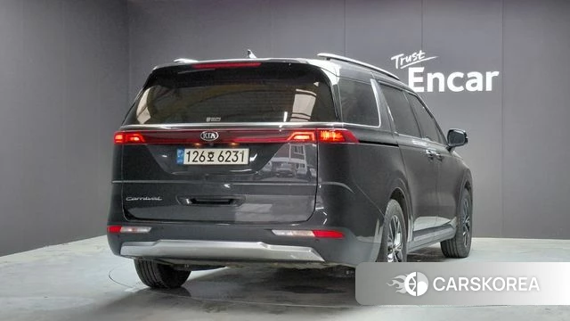 Kia Carnival 4th generation id 4370579 из Кореи 24
