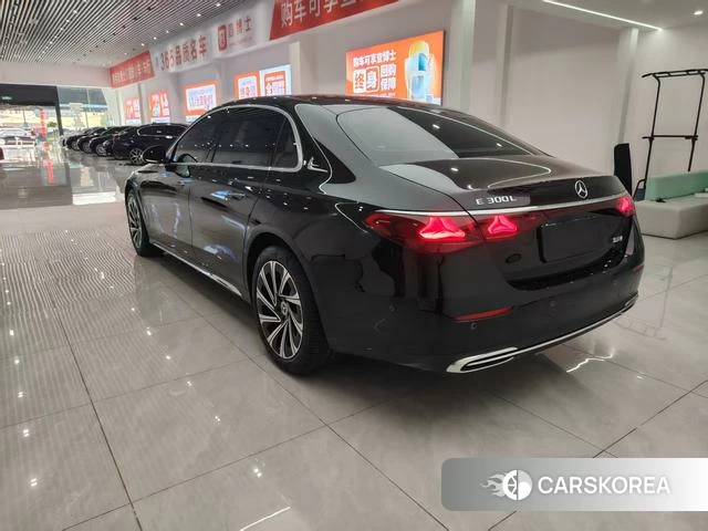 Mercedes-Benz E-class id 4374788 из Китая 12