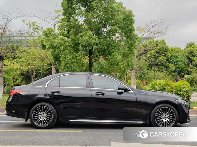 Mercedes-Benz Class C id 3890081 из Китая 10