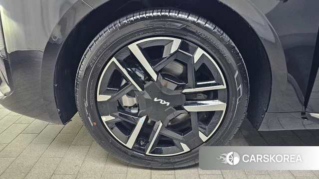 Kia The New K8 Hybrid id 4607442 из Кореи 25