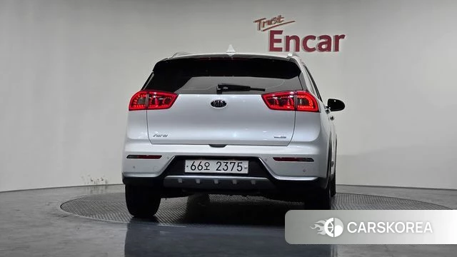 Kia Niro id 3886567 из Кореи 14