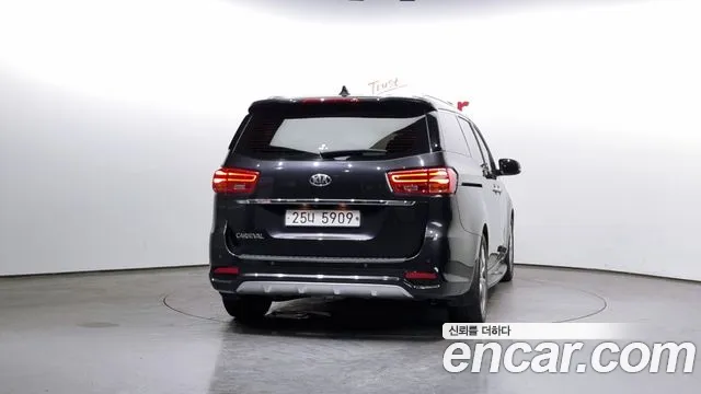 Kia The New Carnival id 2855526 из Кореи 14