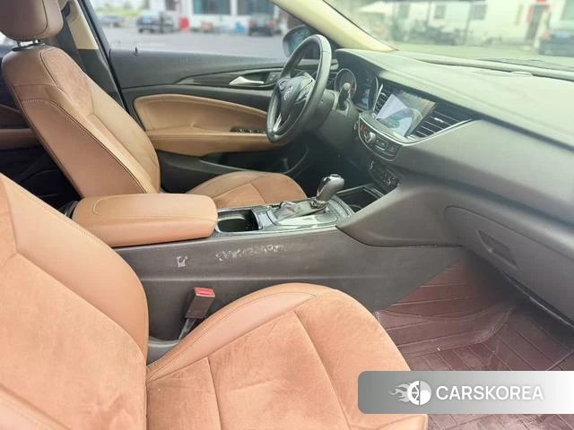 Buick Regal 2018 Черный из Китая, фото 4