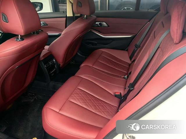 BMW 3 series id 4333175 из Китая 8