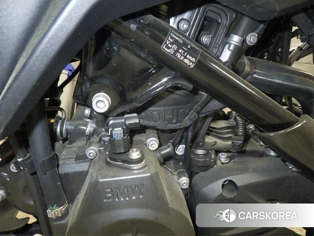 Engine photo