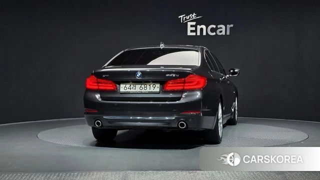 BMW 5 Series (G30) id 4424764 из Кореи 26