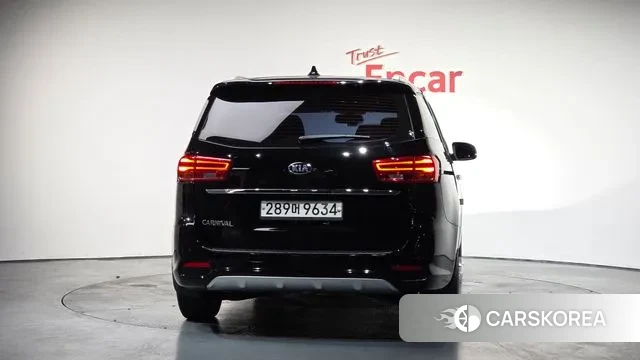 Kia The New Carnival id 3547370 из Кореи 14