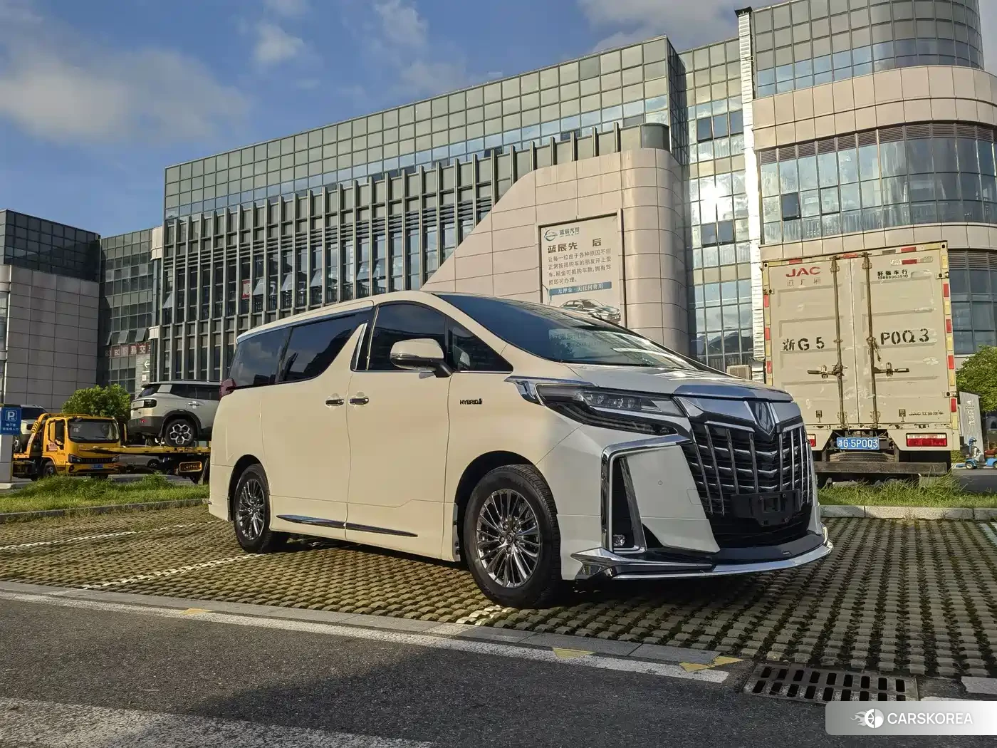 Toyota Elfa id 4685918 из Китая 13