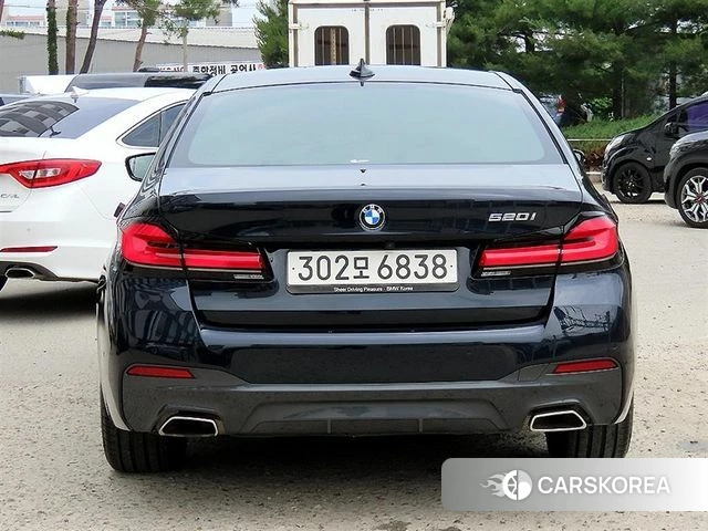 BMW 5 Series (G30) id 4454848 из Кореи 14
