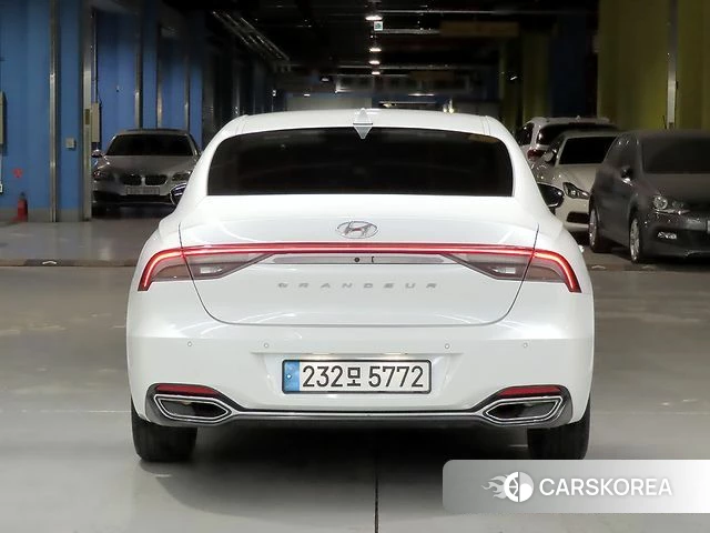 Hyundai The New Grandeur IG id 4434607 из Кореи 14