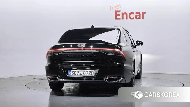Hyundai The New Grandeur IG Hybrid id 4580008 из Кореи 24