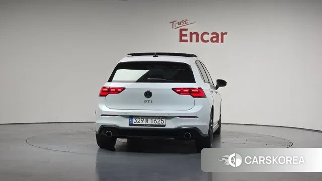 Volkswagen Golf 8th Generation id 3383668 из Кореи 14