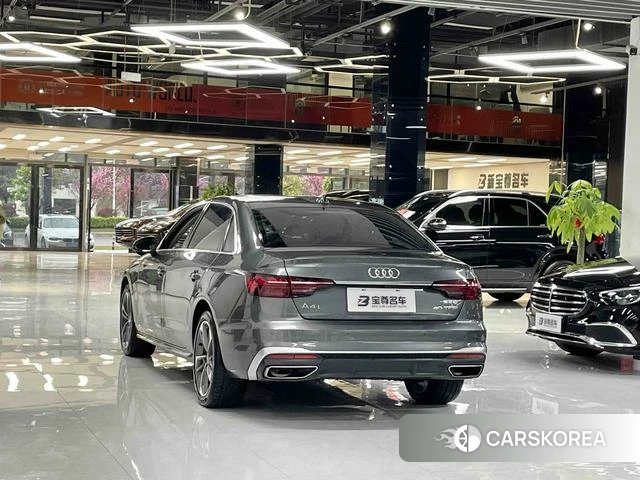 Audi A4L id 4272228 из Китая 11