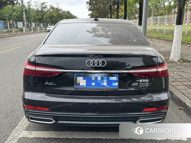 Audi A6L 2022 Черный из Китая, фото 4