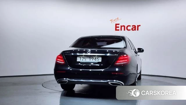 Mercedes-Benz E-Class W213 id 4551814 из Кореи 26