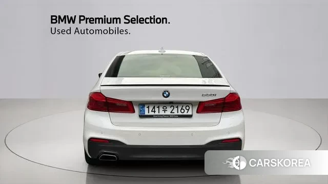 BMW 5 Series (G30) id 3253623 из Кореи 13