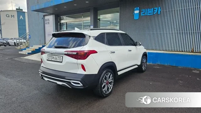 Kia Seltos id 3615469 из Кореи 14