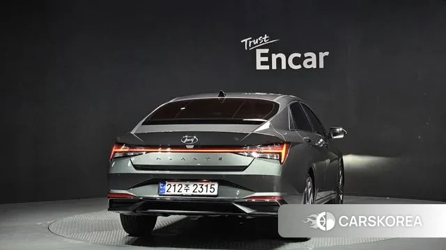 Hyundai Avante (CN7) id 3044815 из Кореи 14