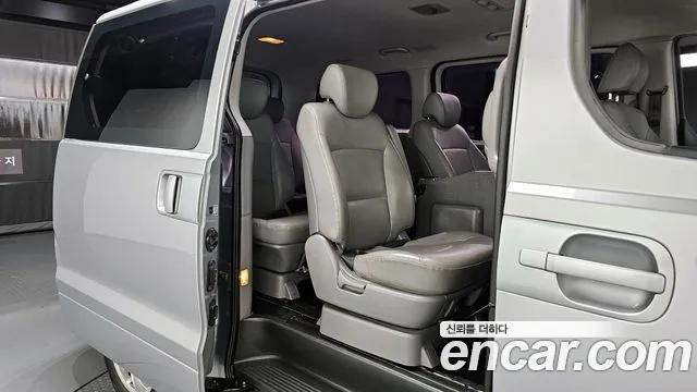 Hyundai The New Grand Starex id 2671671 из Кореи 14