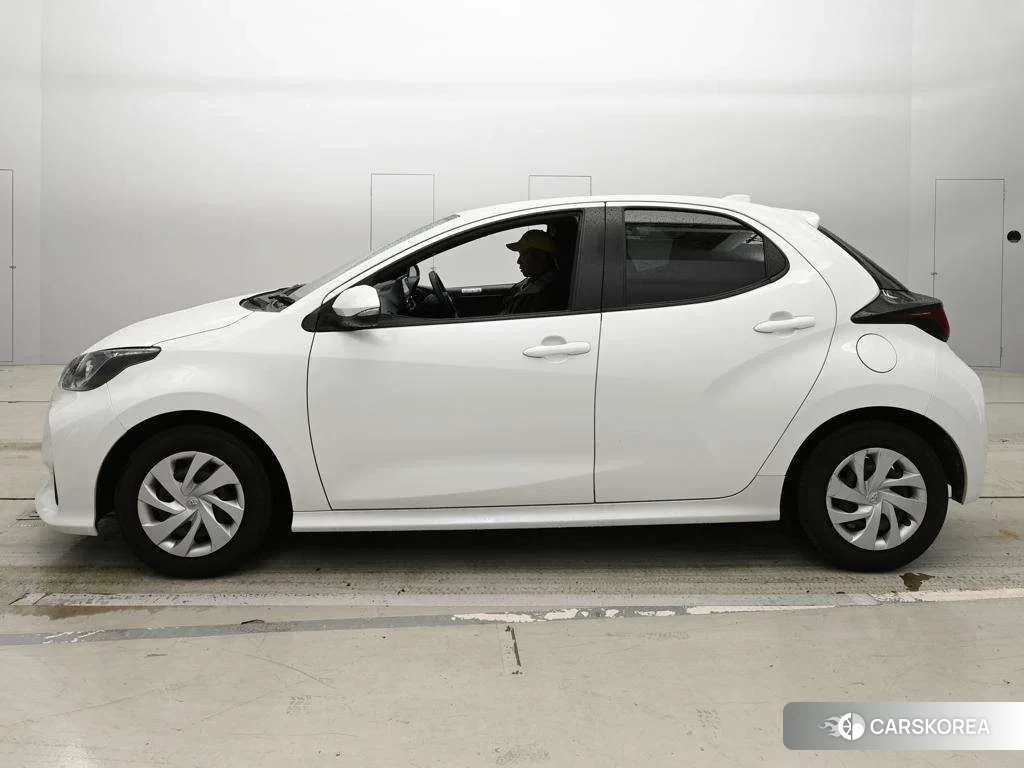 Toyota Yaris id 4788577 из Японии 4