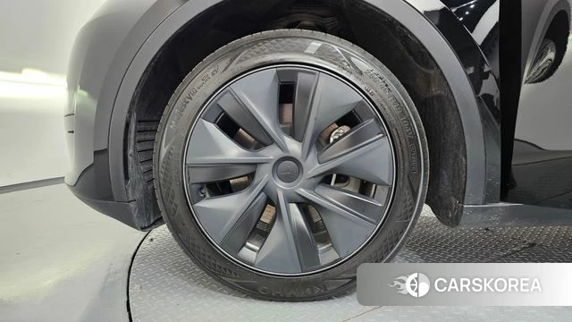 Tesla Model Y id 4488078 из Кореи 28