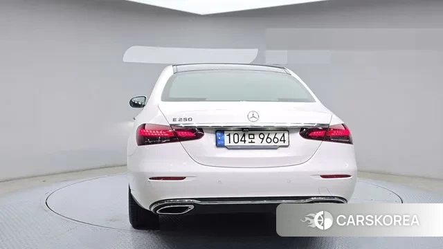 Mercedes-Benz E-Class W213 id 3464054 из Кореи 13