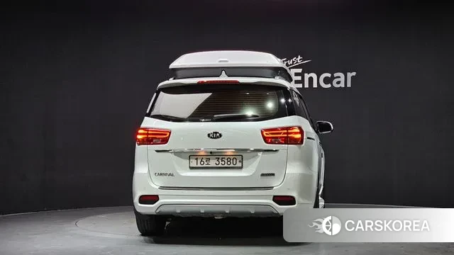 Kia The New Carnival id 3709334 из Кореи 14