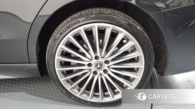 Mercedes-Benz C-Class W206 id 3437973 из Кореи 14