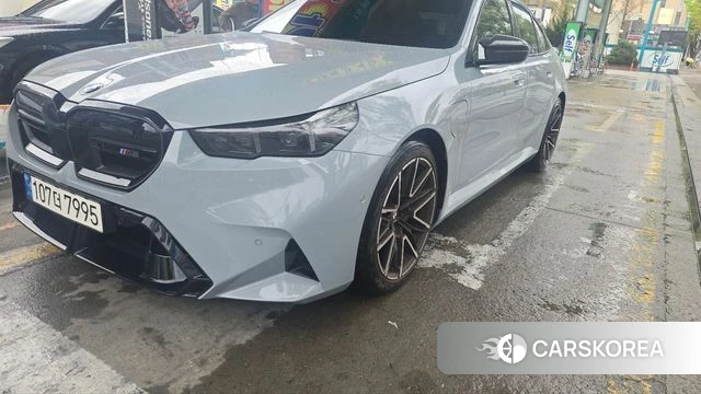 BMW M5 (G90) id 3909379 из Кореи 9