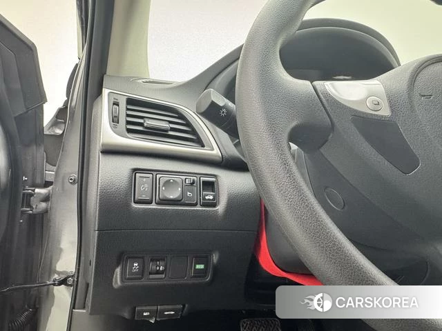 Nissan Xuan Yi id 4273925 из Китая 22