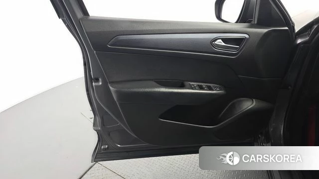 Renault Korea (Samsung) XM3 2021 Серебристо-серый из Кореи, фото 4