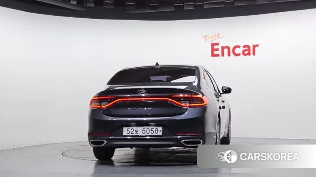 Hyundai Grandeur IG id 3071989 из Кореи 14