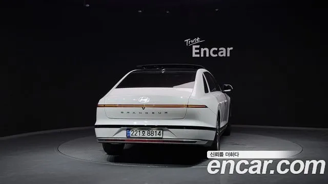 Hyundai Grandeur Hybrid (GN7) id 2862392 из Кореи 14