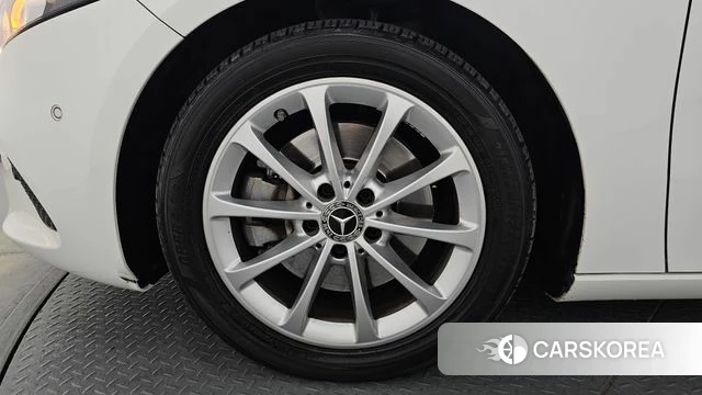 Mercedes-Benz A-Class W177 id 4429679 из Кореи 25
