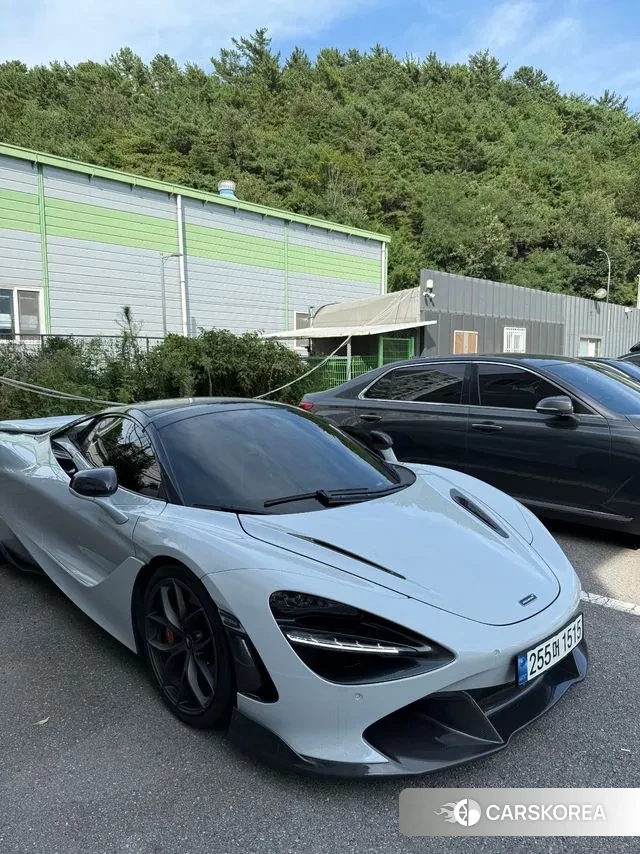 McLaren 720S id 3106202 из Кореи 7