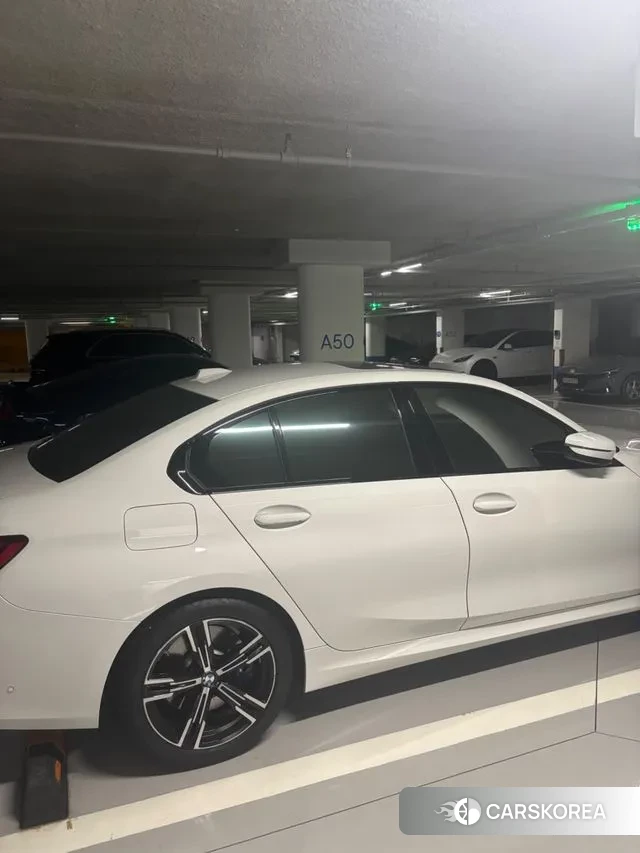 BMW 3 Series (G20) 2023 Белый из Кореи, фото 4