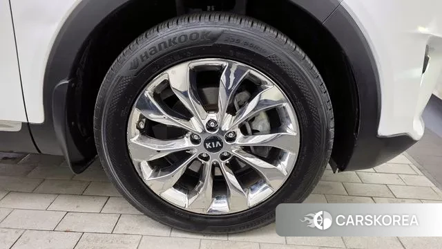 Kia The New Sorento id 3723718 из Кореи 14