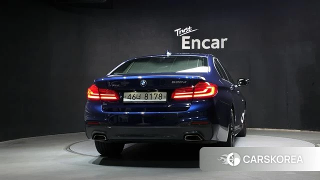 BMW 5 Series (G30) id 4850121 из Кореи 14