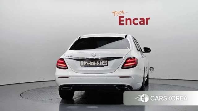 Mercedes-Benz E-Class W213 id 4741598 из Кореи 27