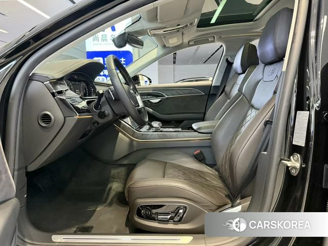 Audi A8 2021 Черный из Китая, фото 5