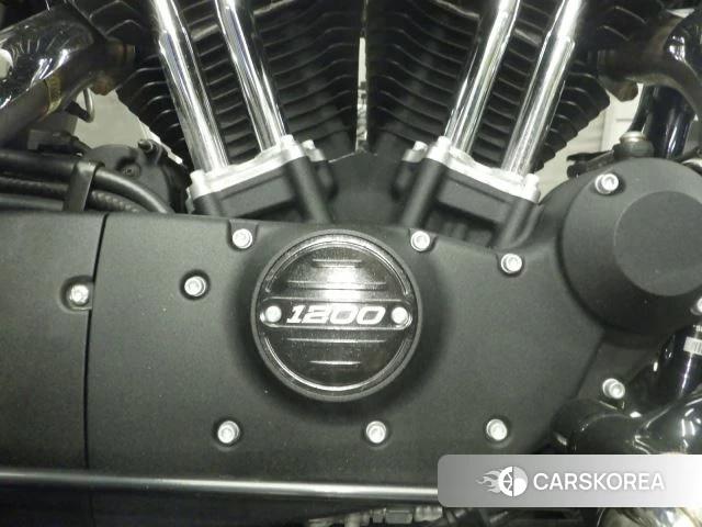 Engine photo