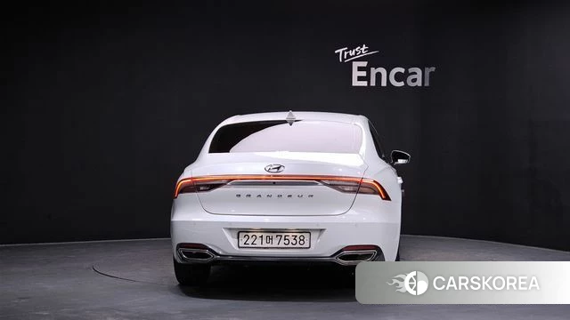 Hyundai The New Grandeur IG id 3851657 из Кореи 14