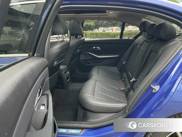 BMW 3 series id 4253505 из Китая 9