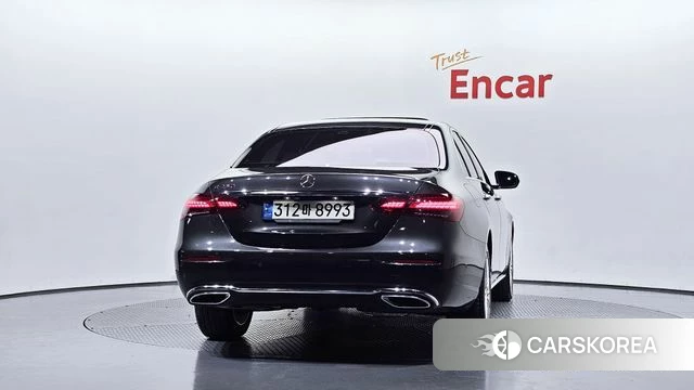 Mercedes-Benz E-Class W213 id 4764270 из Кореи 29
