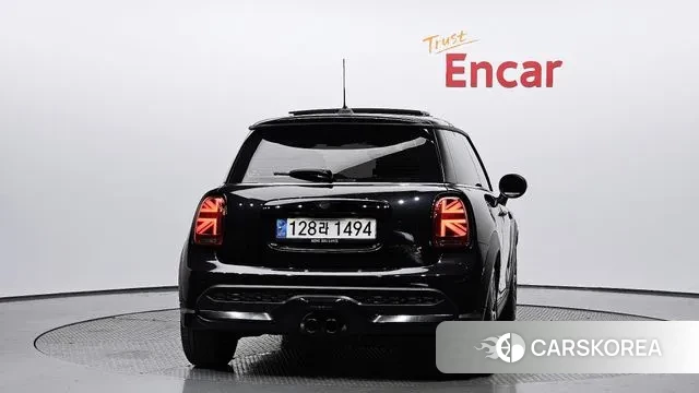 Mini Cooper S id 2889611 из Кореи 14