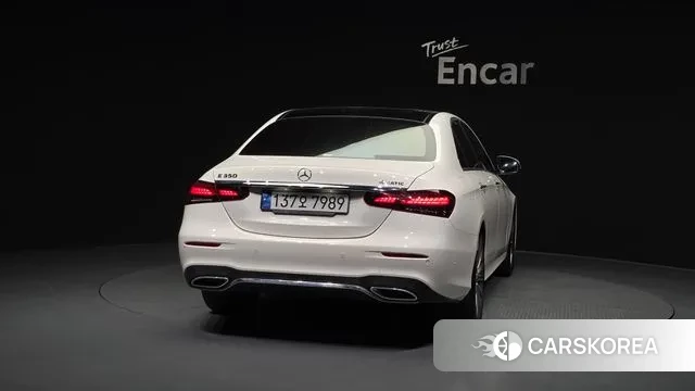Mercedes-Benz E-Class W213 id 3696975 из Кореи 14